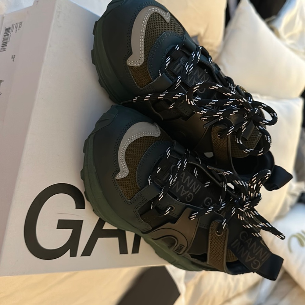 Ganni Sneakers!